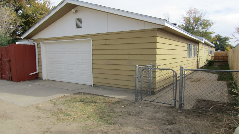 Second garage off alley