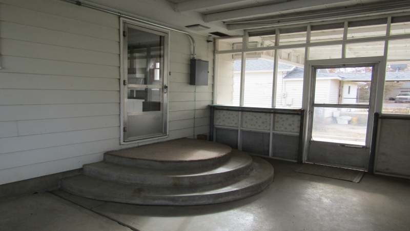 305 9th Ave, Sterling, Colorado 80751, 3 Bedrooms Bedrooms, ,2 BathroomsBathrooms,Residential,Sold,9th ,1076