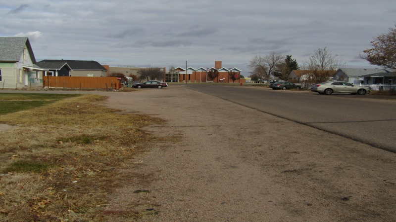 305 9th Ave, Sterling, Colorado 80751, 3 Bedrooms Bedrooms, ,2 BathroomsBathrooms,Residential,Sold,9th ,1076